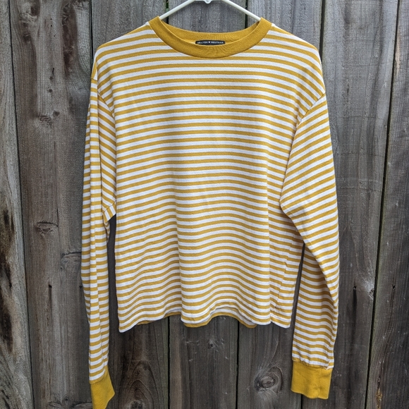 Brandy Melville Stripped Long Sleeve Top Yellow Size Large - Picture 5 of 5